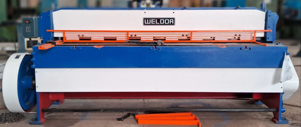 Under Crank Shearing Machine